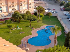 Superbe appartement spacieux en attique 3 chambres piscine VM39